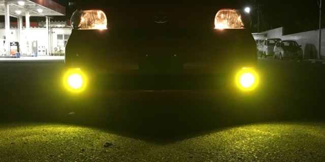 フィルムタイプのフォグランプ