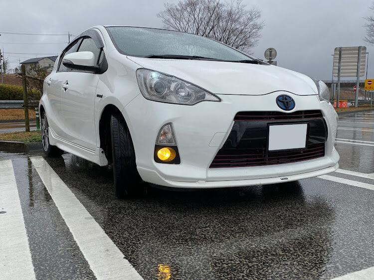 型式DAA-NHP-10 アクア（左側） フォグランプ（左側） 型式DAA-NHP-10 アクア（左側） フォグランプ（左側） 型式DAA