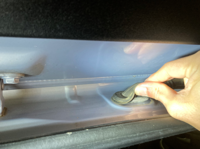 ドラレコ取付けコツ