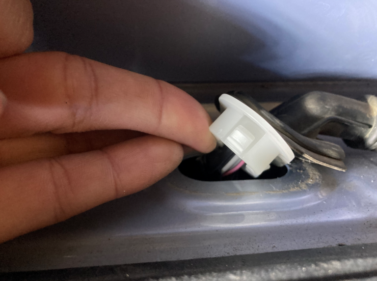 ドラレコ取付けコツ