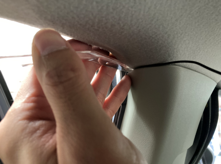 ドラレコ取付けコツ