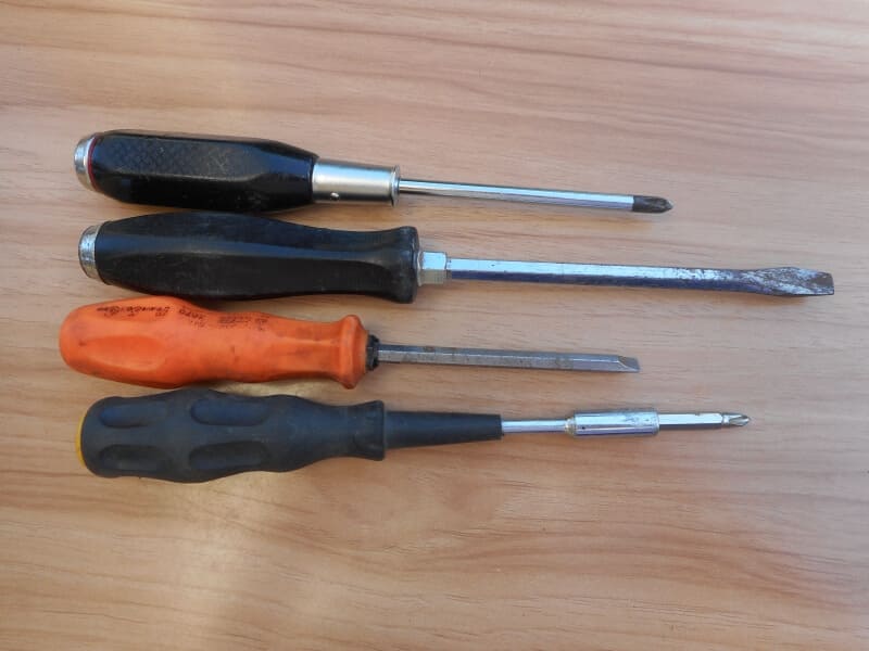 工具手入れ方法と扱い方_貫通ドライバー