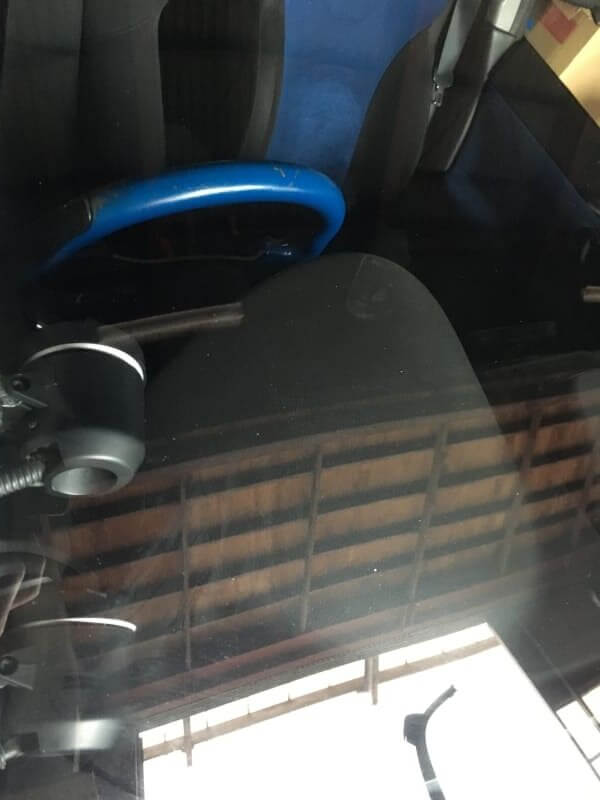 フロントガラスコーティング_インプレッサに施工